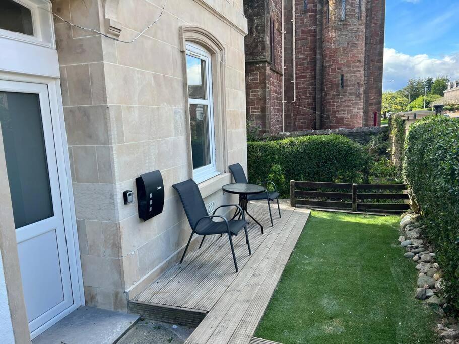 Number 79, Cosy Central Helensburgh 1 Bedroom, Ground Floor Pet Friendly, Garden Exteriör bild