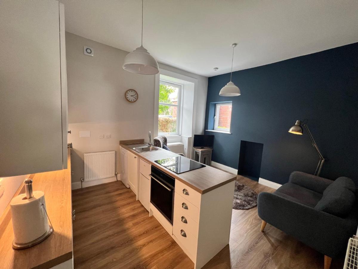 Number 79, Cosy Central Helensburgh 1 Bedroom, Ground Floor Pet Friendly, Garden Exteriör bild